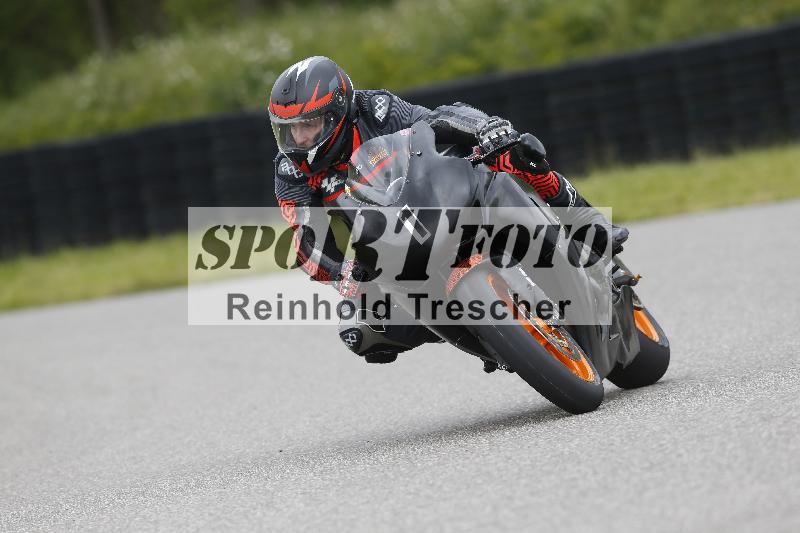 /Archiv-2024/13 22.04.2024 Plüss Moto Sport ADR/Einsteiger/1